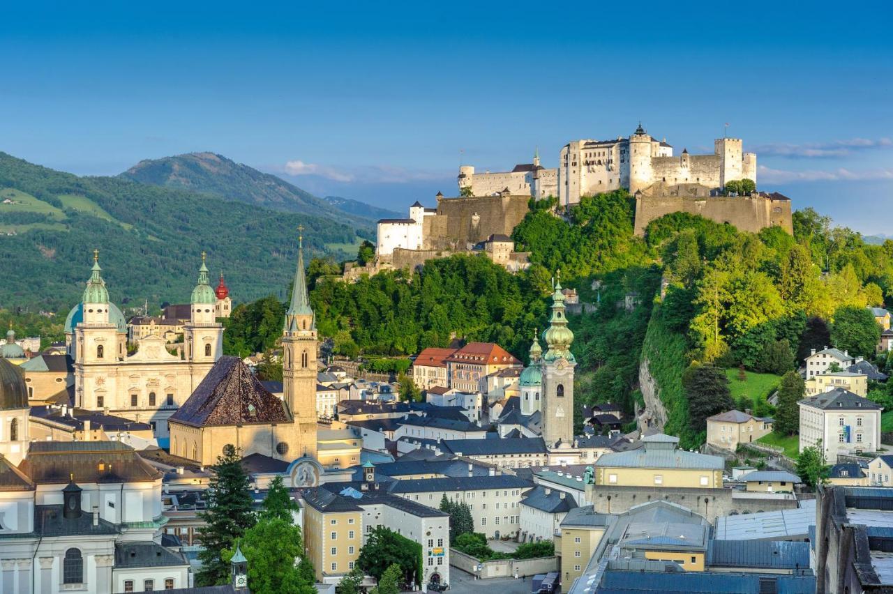 Luxury Stay Salzburg City Exterior photo
