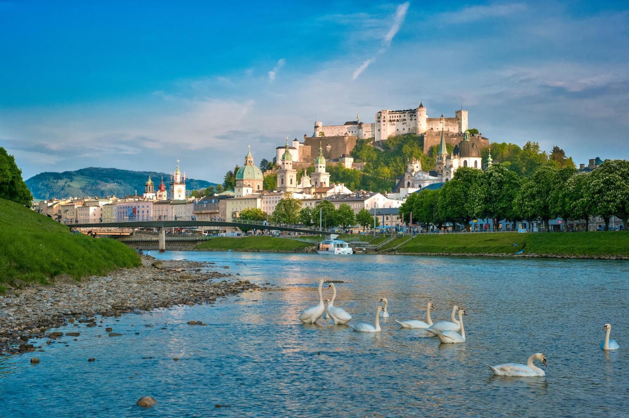 Luxury Stay Salzburg City Exterior photo